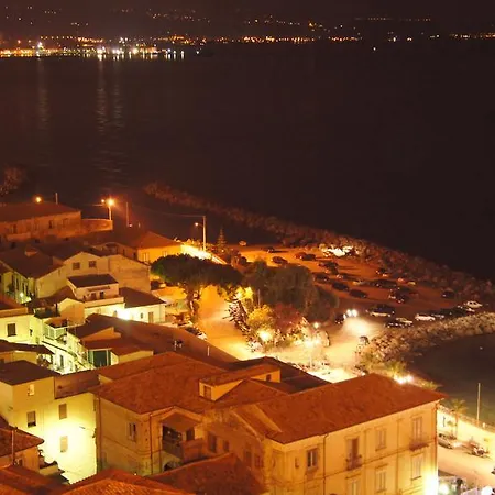 Napitia Hills Apartment