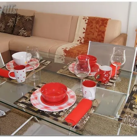 Napitia Hills Apartamento *